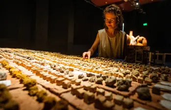 El Susurro del Barro hace parte del nuevo bloque expositivo del Mamm. Las otras dos exposiciones son Nos habitan pájaros y montañas y La luz, el fuego y la ceniza. FOTO: Julio César Herrera
