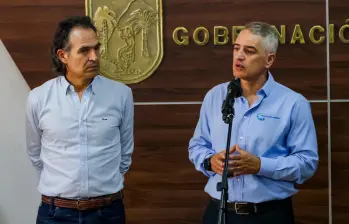El alcalde de Medellín, Federico Gutiérrez, y el gobernador de Antioquia, Andrés Julián Rendón. FOTO: Camilo Suárez