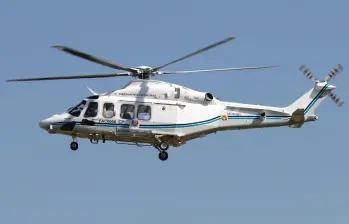 El helicóptero FAC 0008, modelo AW139, quedó sin soporte técnico mientras avanza el trámite de autorización ante la OFAC. FOTO: Fabrizio Carpenti, Aplace2land. 