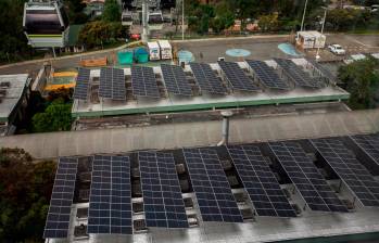 Las nuevas compañías del sector energético apuestan por la generación limpia y el uso de inteligencia artificial para anticiparse a los retos de abastecimiento. FOTO CAMILO SUÁREZ