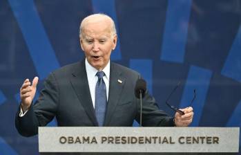 Joe Biden anunció la publicación de sus memorias presidenciales, un libro en el que repasará las decisiones y desafíos que marcaron su paso por la Casa Blanca. FOTO: AFP.