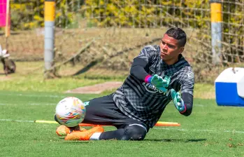 Kevin Mier venía pidiendo pista desde hace rato en la Selección, gracias al buen momento que atravesaba con el Cruz Azul mexicano. FOTO JUAN ANTONIO SÁNCHEZ
