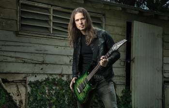 Guitarrista Kiko Loureiro. FOTO cortesía Guitar Fest