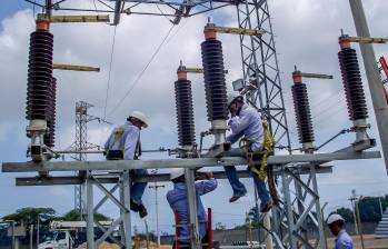 Más del 97% de los usuarios afectados por el terremoto del 10 de agosto ya recuperó el servicio de energía, según el MinMinas. FOTO archivo EL COLOMBIANO