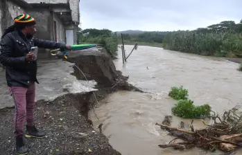  Jamaica tras el paso del huracán Melissa, que tocó tierra en el suroeste de la isla como un poderoso huracán categoría 5 con vientos máximos sostenidos de hasta 295 kilómetros por hora, según el Centro Nacional de Huracanes de Estados Unidos. FOTO: Xinhua/Jamaica Observer