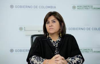 La exministra María Lorena Gutiérrez Botero, quien actualmente preside a Corficolombiana, pasará a encabezar el Grupo Aval, conglomerado que levantó Luis Carlos Sarmiento Angulo. FOTO Colprensa