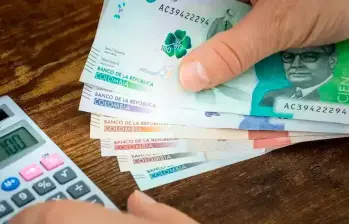 Empresas que incumplan el pago de la prima podrán recibir multas y sanciones laborales. FOTO: Shutterstock