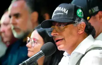 El presidente Gustavo Petro lanzó comentarios contra los profesionales de la salud en su discurso en Medellín el 21 de junio. FOTO PRESIDENCIA