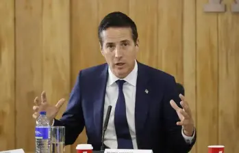 El senador afirmó que el proceso electoral colombiano dejó lecciones para Estados Unidos. FOTO: AFP.