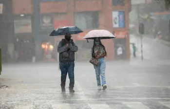 Se conocen más de 200 virus distintos capaces de causar un catarro común, que se transmiten entre personas a través del aire y del contacto cercano. Foto Camilo Suárez.