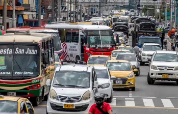 Imagen de un trancón en la ciudad de Medellín. FOTO: Juan Antonio Sánchez