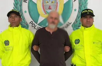 El docente de 62 años capturado en el municipio de Copacabana, al norte del Valle de Aburrá. FOTO Policía Metropolitana.