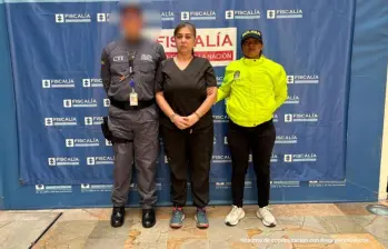 Un fiscal de la Seccional Medellín le imputó los delitos de lesiones personales dolosas y fabricación y comercialización de sustancias nocivas para la salud. FOTO FISCALÍA. 