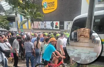 Primeras imágenes de lo que habría sido un intento de hurto en inmediaciones del centro comercial Puerta del Norte en Bello. FOTOS Denuncias Antioquia. 