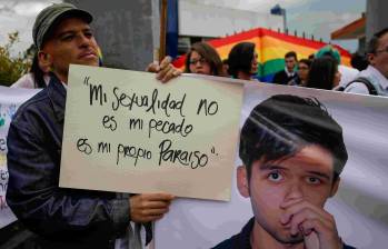 Sergio Urrego se quitó la vida en el año 2014. Se concluyó que la exrectora tuvo un rol determinante en la cadena de eventos que llevó a la estigmatización y exclusión del joven. Foto: Colprensa