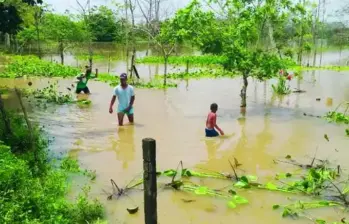 Urabá continúa padeciendo las emergencias por lluvias. Desde la Gobernación de Antioquia llegan nuevas ayudas. Imagen tomada de redes sociales.