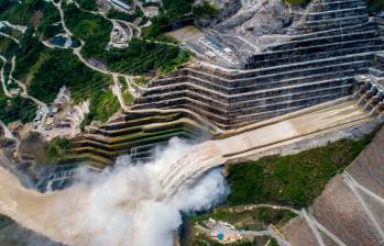 Hidroituango ya le aporta 1.200 megavatios de energía al país. FOTO CAMILO SUÁREZ