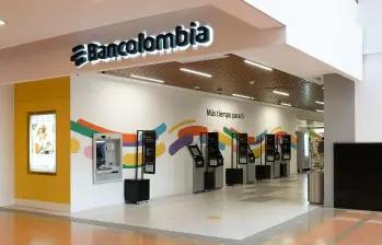 La víspera de Navidad tendrá un tratamiento especial. El martes 24 de diciembre, todas las sucursales de Bancolombia atenderán en jornada continua hasta la 1:00 p.m. FOTO: Cortesía Bancolombia.
