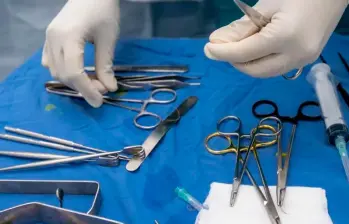 La Secretaría de Salud hizo un llamado para que los usuarios de procedimientos estéticos verifiquen la idoneidad en los lugares a los que acuden. FOTO DE REFERENCIA: JUAN ANTONIO SÁNCHEZ