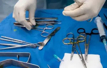 Mientras avanzan las investigaciones sobre el paradero de la mujer de 52 años, expertos recuerdan la importancia de acudir solo a clínicas habilitadas y especialistas certificados. FOTO: JUAN ANTONIO SÁNCHEZ.