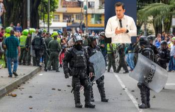 El ministro del Interior Rodrigo Lara ha explicado los detalles del decreto con el que el gobierno quiere regular la protesta social. Foto: Manuel Saldarriaga