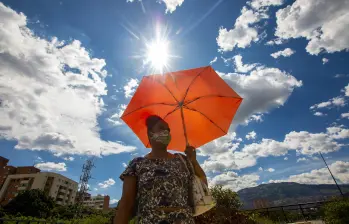 Desde comienzos de mayo el calor se ha sentido con especial intensidad en Medellín y su área metropolitana. FOTO: Camilo Suárez