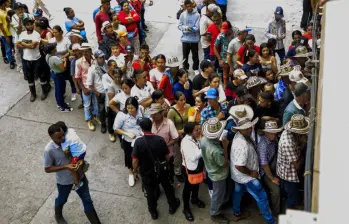 En Briceño, los constantes enfrentamientos entre las disidencias de las Farc, el Clan del Golfo y el Ejército, han provocado diversos desplazamientos masivos. Foto: Andrés Camilo Suárez Echeverry.