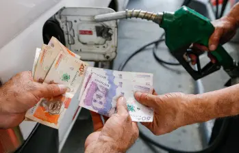 En Colombia hay cerca de 6.400 estaciones de servicio. Foto: Esneyder Gutiérrez