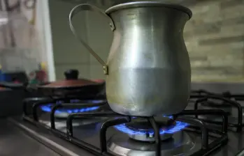 El ajuste se verá reflejado en las facturas de los antioqueños desde febrero de 2026. Foto: Camilo Suárez