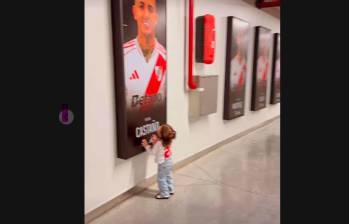 La pequeña hija de Kevin Castaño protagoniza un tierno video que es viral en redes sociales. FOTO: Captura de video
