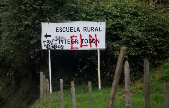 La presencia de los grupos criminales es la principal causante del confinamiento de las comunidades en Colombia. FOTO: ANDRÉS CAMILO SUÁREZ ECHEVERRY.