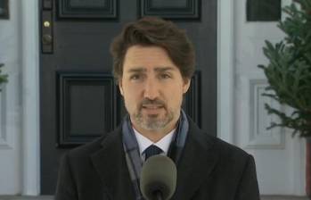 Justin Trudeau, primer ministro de Canadá, se ha referido a la imposición de aranceles como una “guerra comercial” desatada por el presidente estadounidense, Donald Trump. FOTO: COLPRENSA