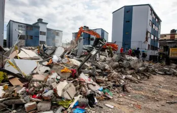 La banca colombiana anunció alivios financieros estimados en $1,1 billones para familias y empresas afectadas por el terremoto. FOTO JULIO CÉSAR HERRERA