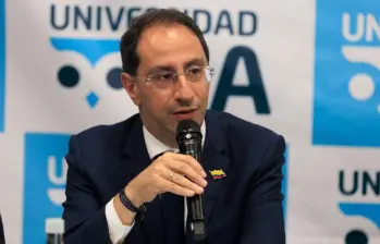 Restrepo, de 55 años, fue ministro de Hacienda y Comercio en el gobierno Duque, además de rector de varias universidades del país. Foto: CAMILO SUÁREZ 