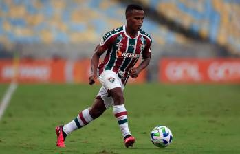 Jhon Arias celebra el tanto con el que Fluminense venció a Palmeiras en el estadio Maracaná, FOTO: GETTY 