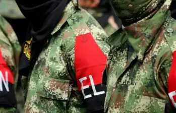 Este miércoles las Fuerzas Militares ejecutaron un bombardeo entre los municipios de El Tarra y Tibú, en Norte de Santander. Foto: AFP