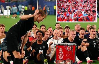 Los hinchas de la Selección Noruega han expandido su “mancha vikinga” por los estadios y calles de Estados Unidos. Los futbolistas se unieron al festejo después del partido contra Senegal del lunes. Fotos: Getty