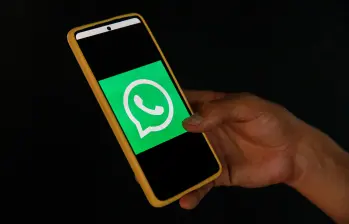 La nueva función de WhatsApp permitirá grabar y enviar un mensaje de voz cuando una llamada no sea atendida. FOTO Camilo Suárez
