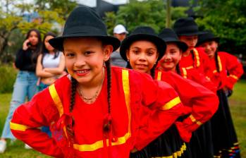 La feria transcurrió a ritmo de tambores, bailes tradicionales y sabores autóctonos de cada territorio antioqueño. Foto: Camilo Suárez Echeverry