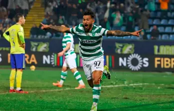 Luis Suárez acumuló un nuevo festejo con el Sporting. FOTO @SportingCP