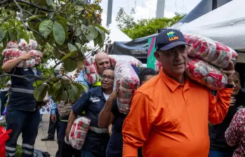 Una de las jornadas de donación organizada por la Alcaldía de Medellín en el marco de la Alianza Medellín Cero Hambre. FOTO: Julio César Herrera Echeverri