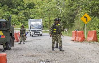 Tropas del Ejército durante un recorrido por el Nordeste antioqueño. Foto: Juan Antonio Sánchez Ocampo