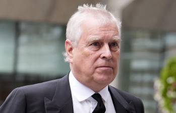 El príncipe Andrés, duque de York, vuelve a estar en el centro de la polémica por el uso gratuito de su residencia en Windsor. FOTO: AFP. 