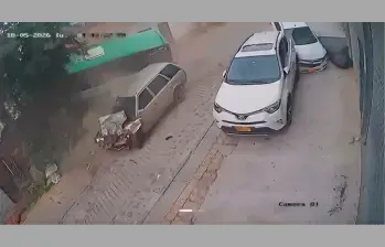El accidente quedó registrado en las cámaras de seguridad del sector. FOTO CAPTURA DE VIDEO