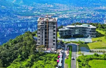 EL proyecto Cuantum, ubicado en el Alto de Las Palmas, tendrá el máximo de altura permitida y ofrece “oficinas flexibles”. FOTO manuel saldarriga
