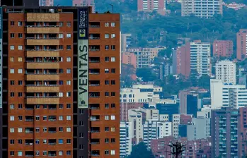 La construcción cae 5,4%, pero expertos ven una nueva oportunidad para invertir en vivienda. FOTO: El Colombiano.
