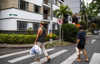 El aumento de controles sobre las viviendas turísticas ha hecho que muchas personas dejen de rentar sus viviendas por periodos cortos. Foto: Julio César Herrera Echeverri.