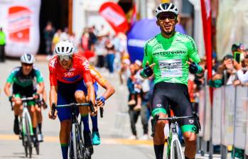 Adrián Bustamante comprueba que está en gran forma para afrontar el próximo mes la Vuelta a Colombia. FOTO: Ánderson Bonilla, prensa GW Erco Shimano