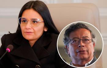 La gerente del Fondo Adaptación no fue declarada insubsistente pese a la solicitud del mandatario, debido a que tiene una licencia por enfermedad. Foto. Colprensa. 
