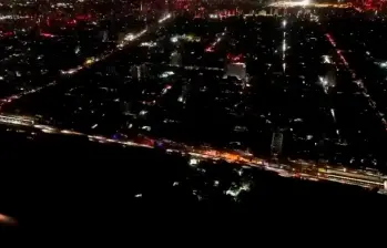 España sufrió un apagón masivo que se extendió entre 10 y 12 horas el pasado lunes, 28 de abril. FOTO: AFP